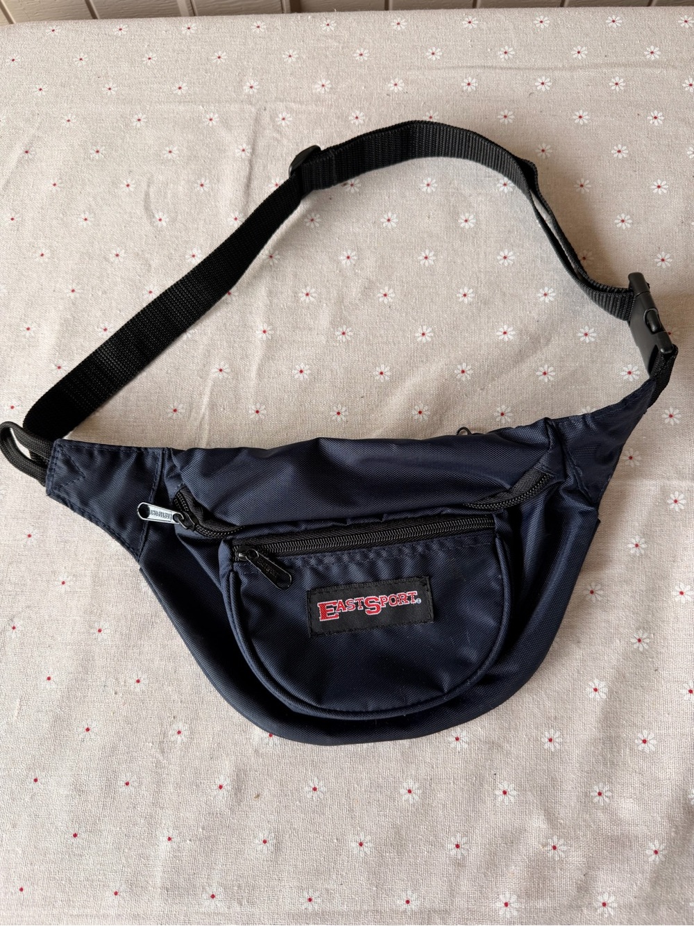 Vintage 1990s Eastsport Fannypack
